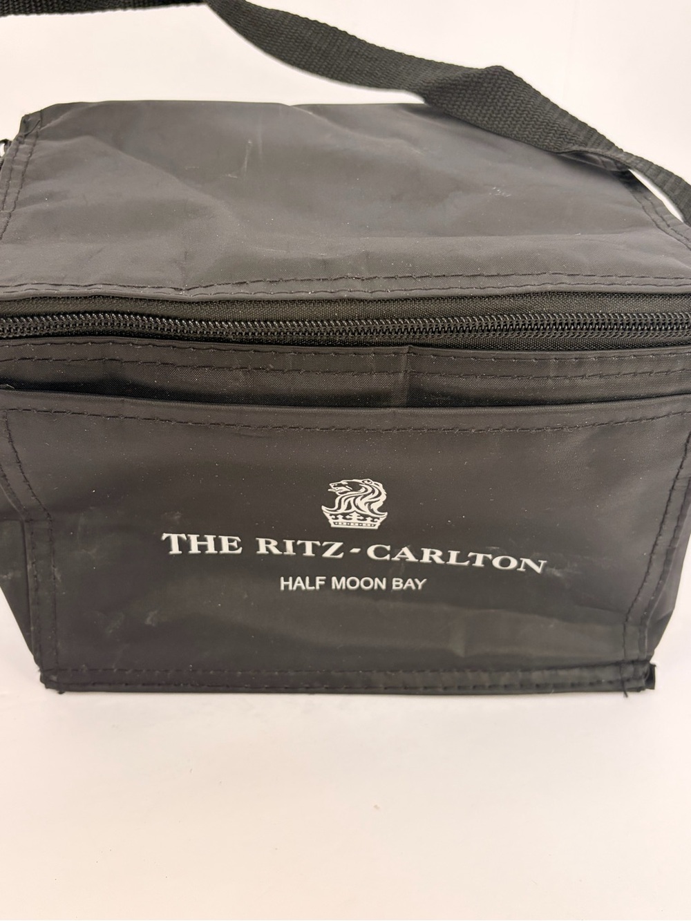 Half Moon Bay Black Lunch box